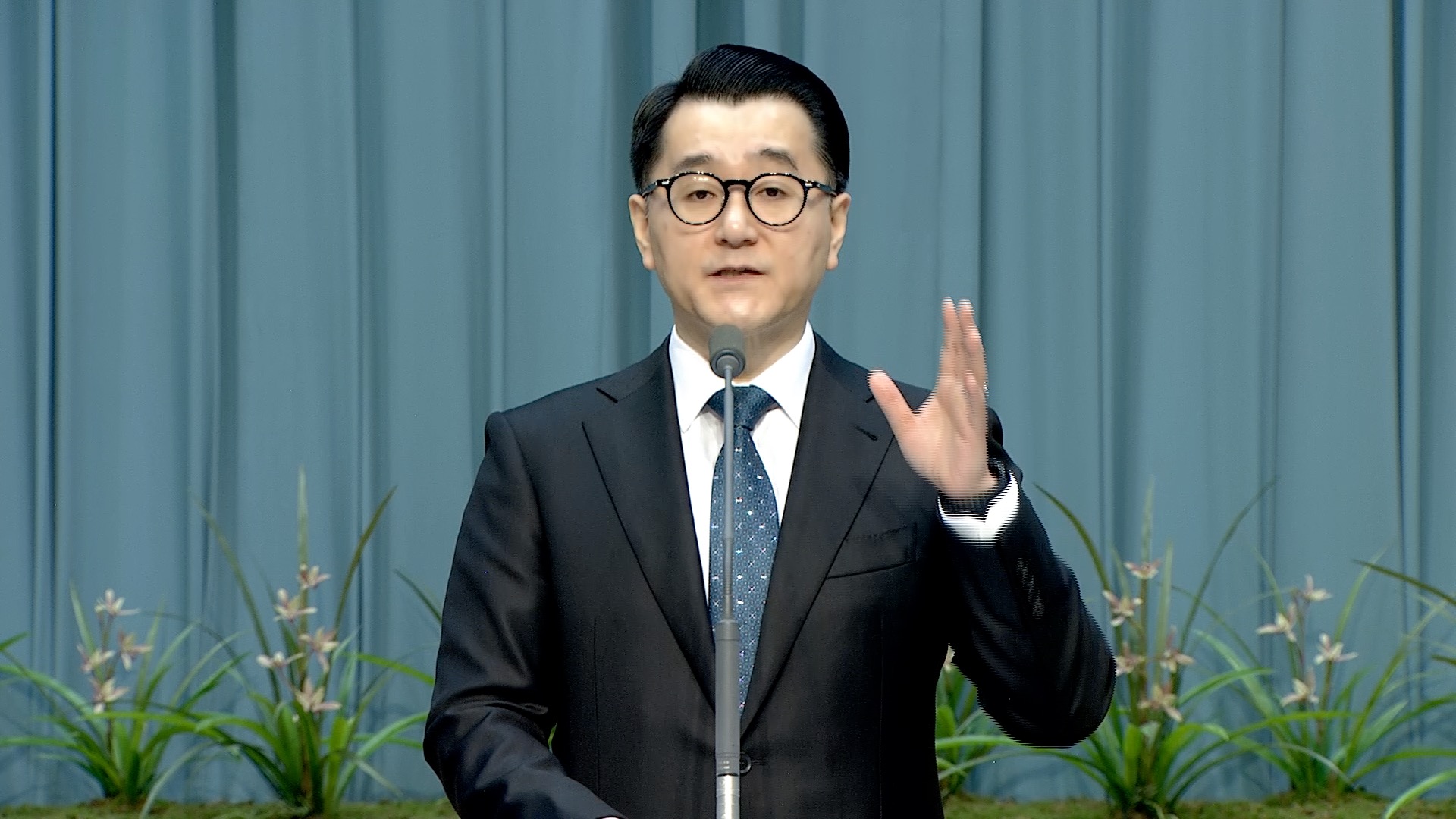 2025년 12월 25일-성탄절예배 누가복음 2장 8절~12절  그리스도 탄생의 첫 증인이 된 목자들